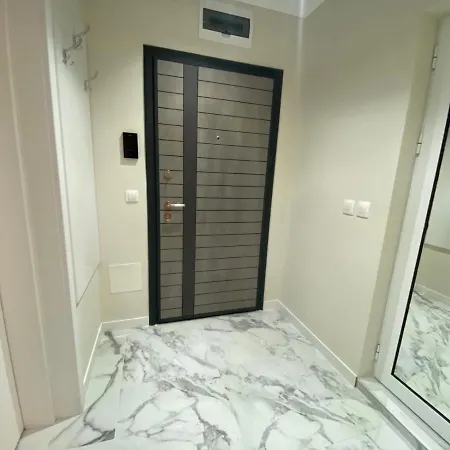 M&m Center Apartment *